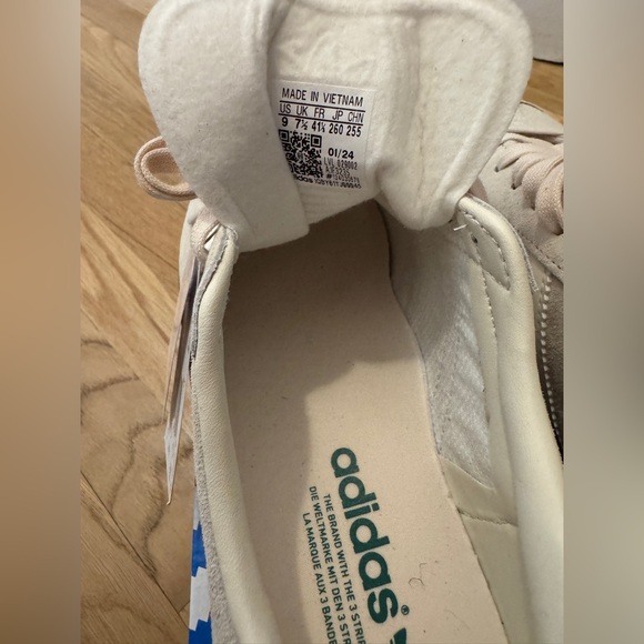 NWT Adidas Gazelle “Wonder White Green” Size 9 - Picture 5 of 5